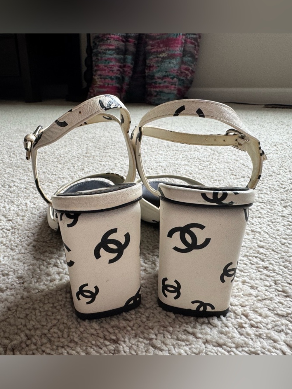 CHANEL 22SS Runway Style Printed CC Slingback Heeled Sandals, Size 37 - Picture 5 of 10